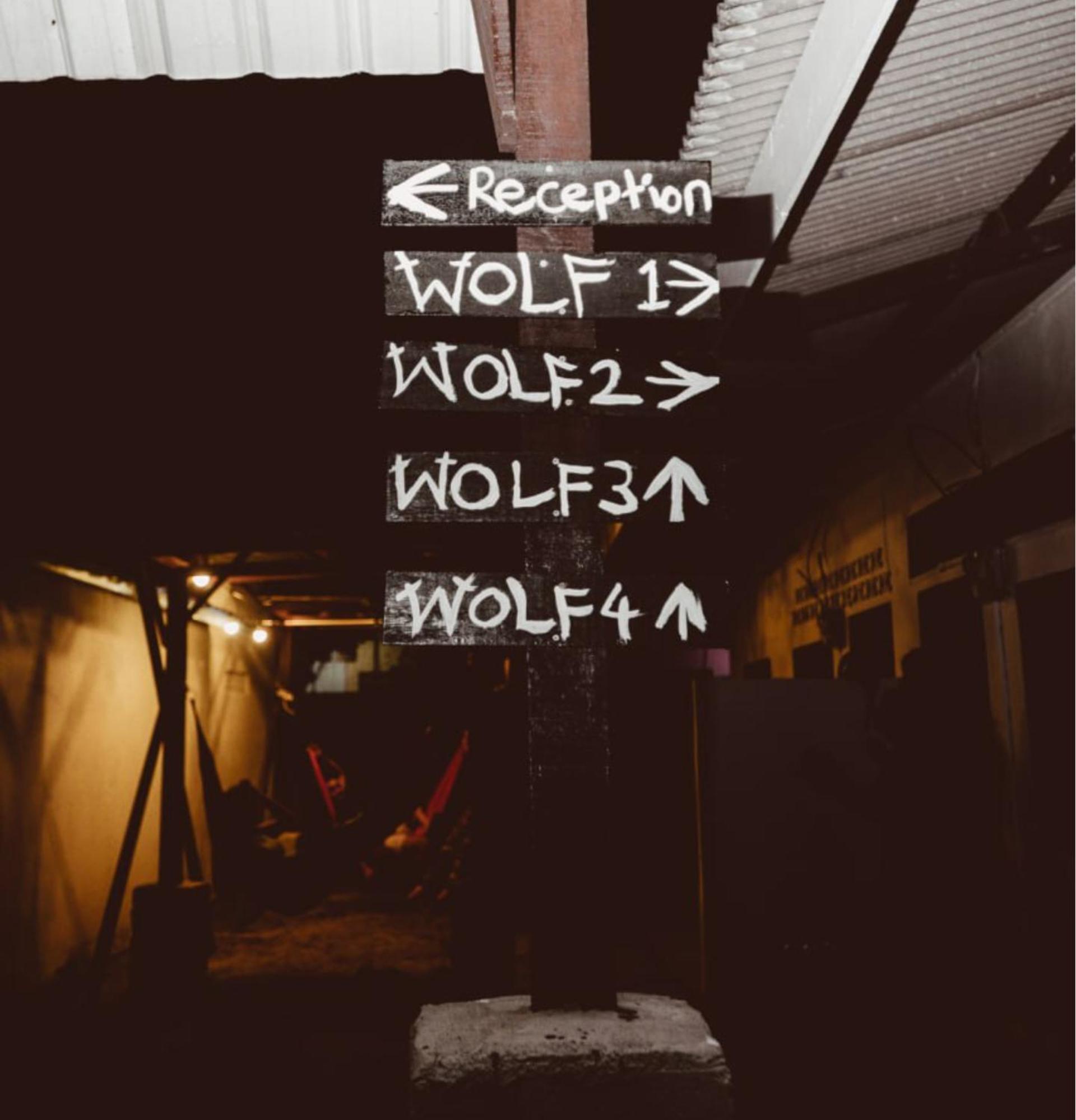 House Of Wolves Hostel Pantai Cenang  Exterior photo